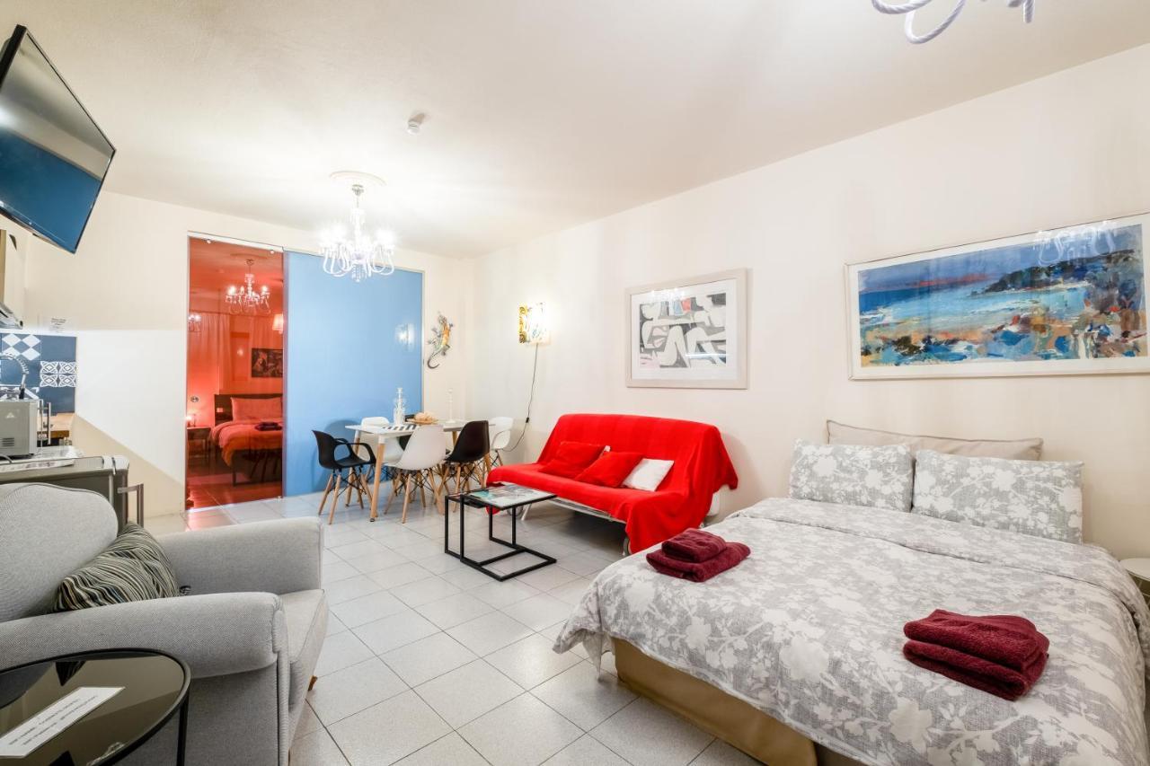Апартаменты A Gift In The Heart Of Monastiraki A Афины Экстерьер фото